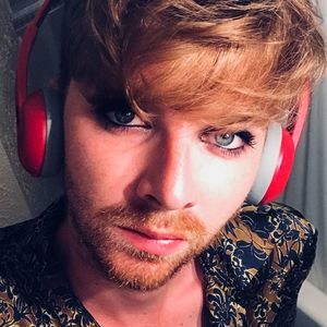 Meet your Posher, Christian